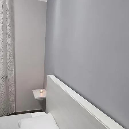 Room's Stromboli 3* San Ferdinando