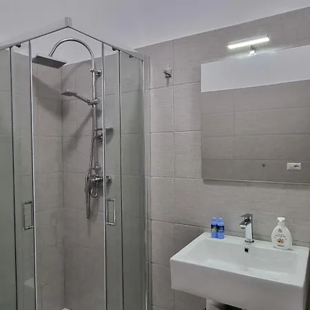 Room's Stromboli Gasthof San Ferdinando