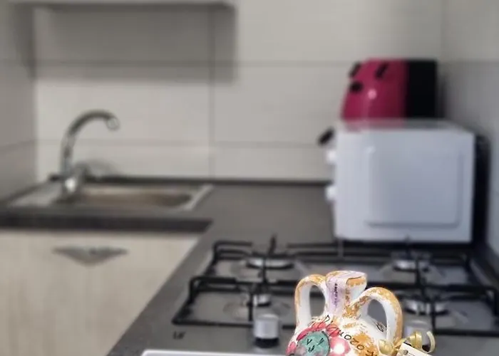 Room's Stromboli 招待所